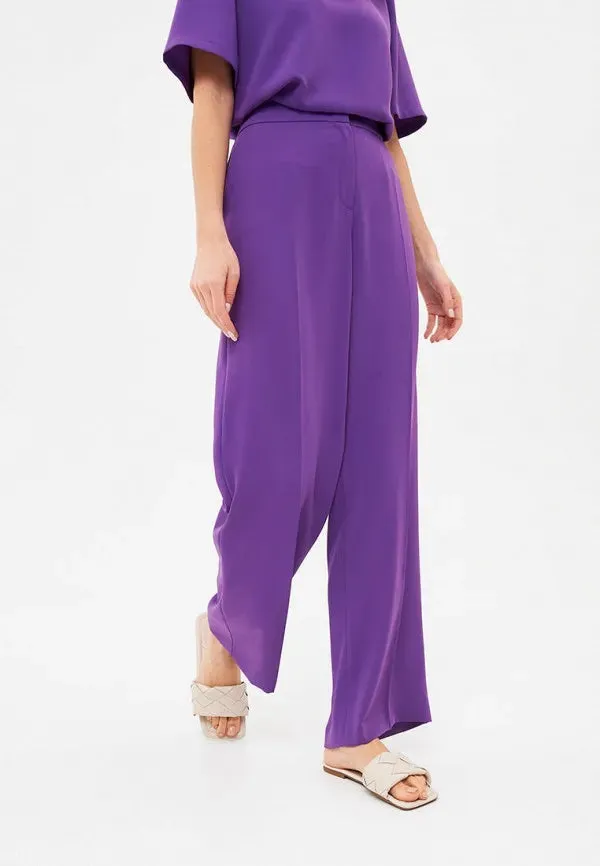 Flowing Straight-Leg Pant