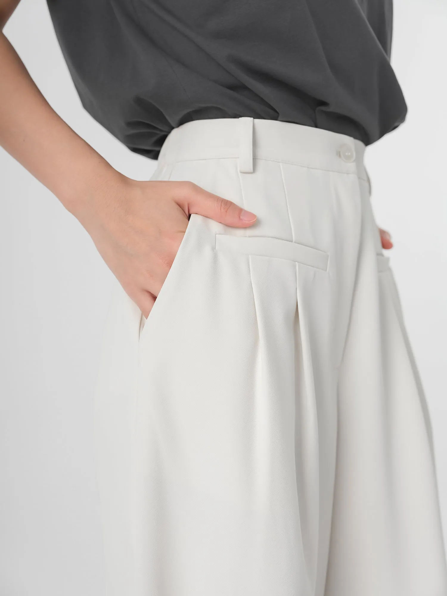 Odette Pleated Wide Leg Pants