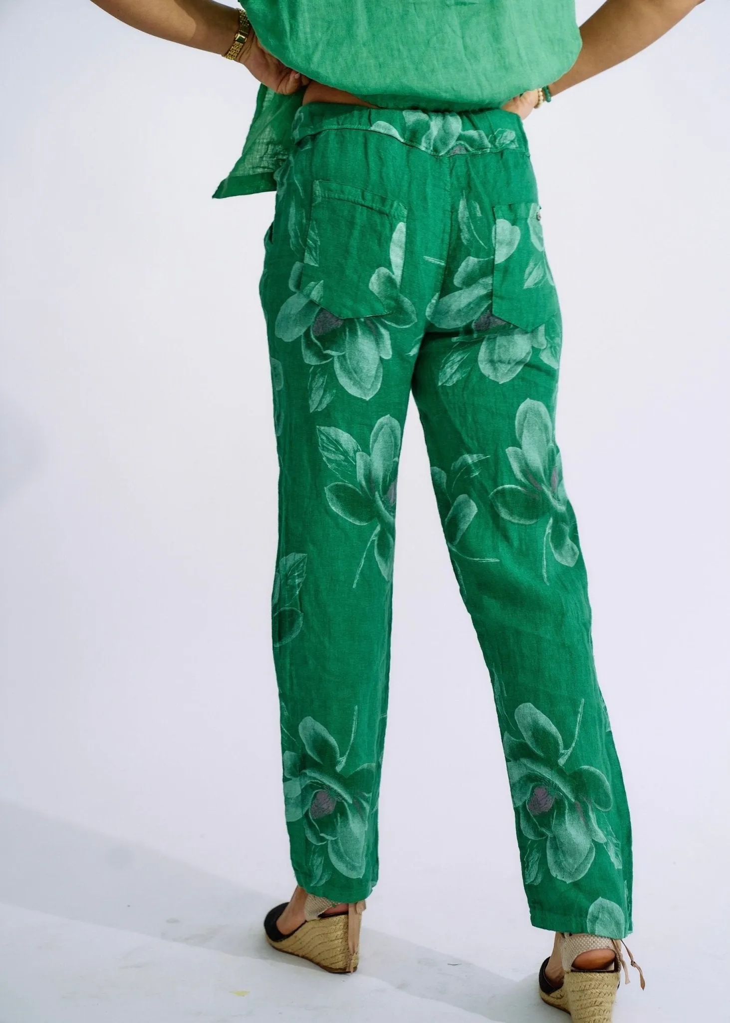 Pure Linen Italian Floral Printed Joggers in Forest Green