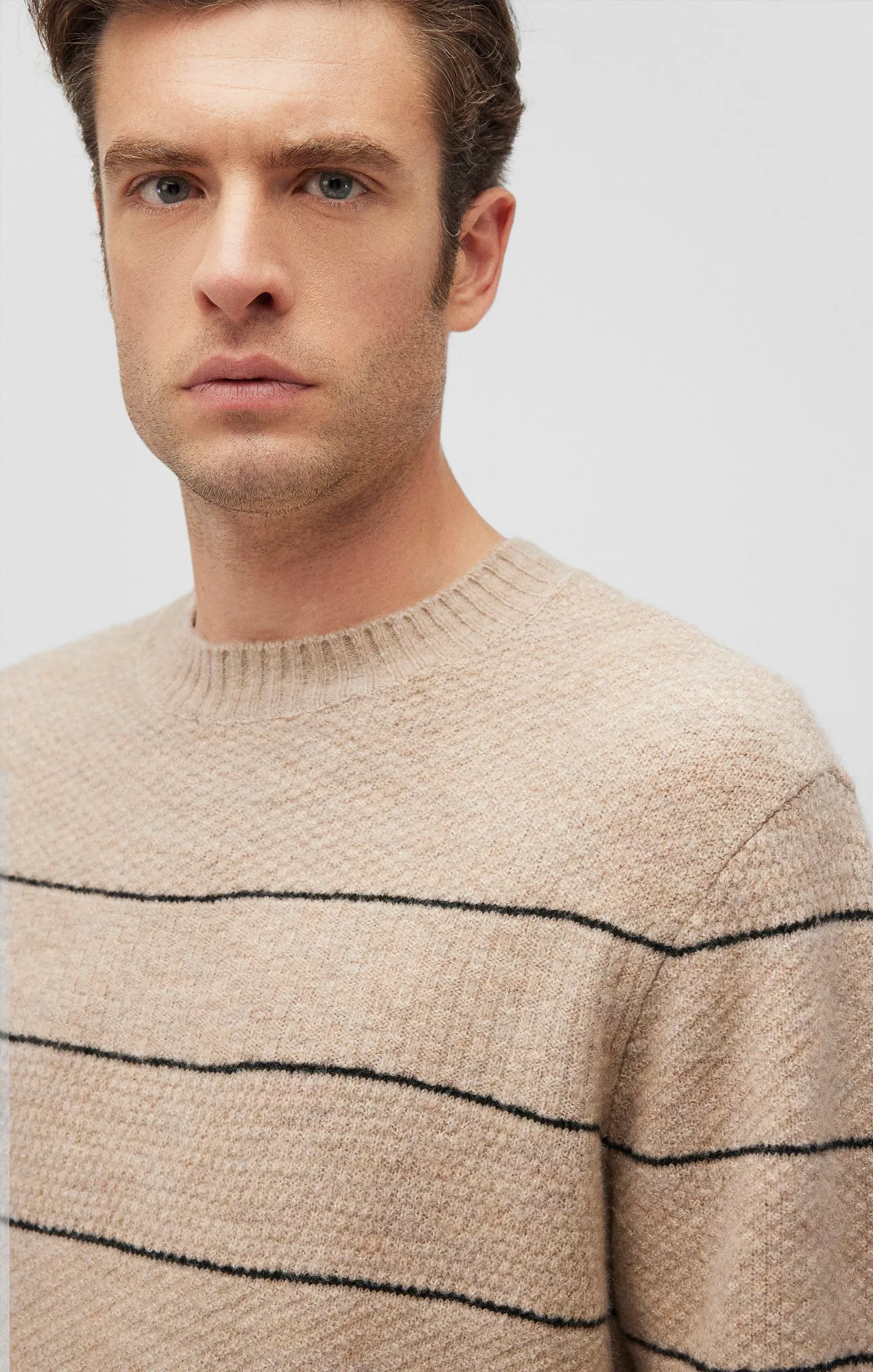 STRIPED CREW NECK SWEATER IN OATMEAL MELANGE